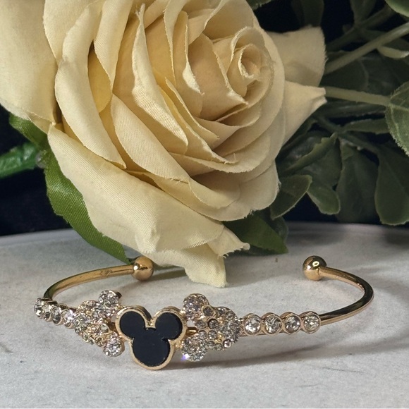 NWOT Gold Tone Sparkling Mickey Ears Cuff Bracelet Black 2 inch - Picture 2 of 4